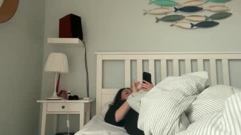 Dr. Resa online show from April 17, 2026, 4:59 am