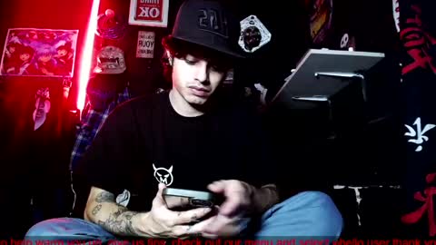 Snapshot of drumcore_01 chatting on May 28, 2026, 8:17 pm Drum-Core online show from May 28, 2026, 8:17 pm