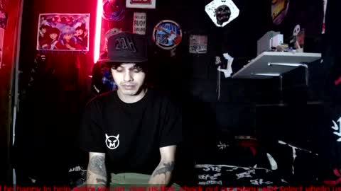 Snapshot of drumcore_01 chatting on June 1, 2026, 11:50 pm Drum-Core online show from June 1, 2026, 11:50 pm