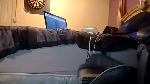 dtrain6969420 online show from October 23, 2025, 2:22 am