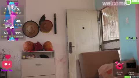 duamilktits online show from February 16, 2025, 8:22 pm