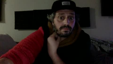 dudenextdoor221 online show from December 1, 2025, 10:09 am