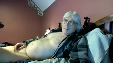 Snapshot of dug38 chatting on April 28, 2026, 2:33 pm Doug online show from April 28, 2026, 2:33 pm