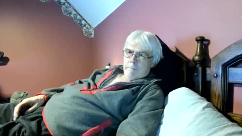 Snapshot of dug38 chatting on May 3, 2026, 12:49 am Doug online show from May 3, 2026, 12:49 am