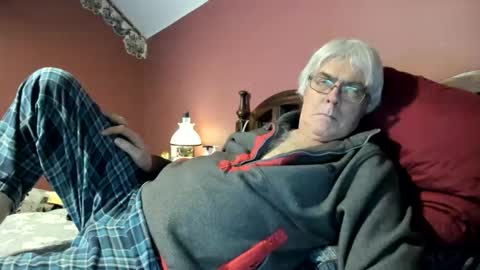 Snapshot of dug38 chatting on May 31, 2026, 6:20 pm Doug online show from May 31, 2026, 6:20 pm