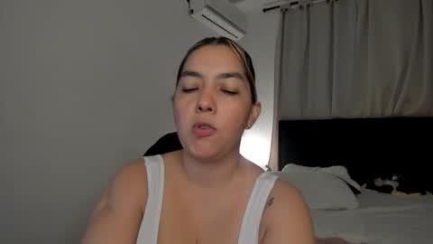 dulce brithany online show from February 25, 2026, 12:31 am