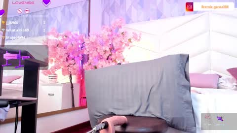 Snapshot of dulce_hiil_ chatting on March 5, 2025, 2:03 am Monday 5-2 am From Tuesday to Friday5-1 am Colombia time online show from March 5, 2025, 2:03 am