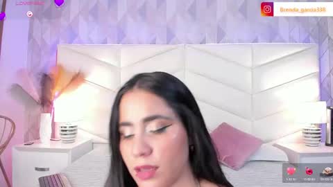 Snapshot of dulce_hiil_ chatting on March 11, 2025, 10:20 pm Monday 5-2 am From Tuesday to Friday5-1 am Colombia time online show from March 11, 2025, 10:20 pm