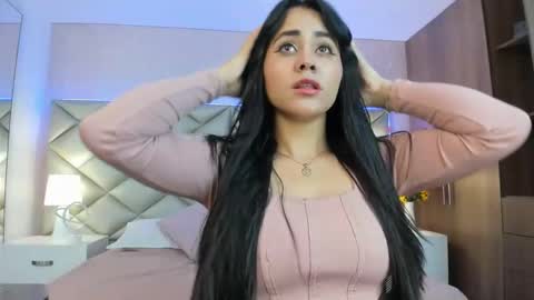 Snapshot of dulce_hiil_ chatting on September 21, 2025, 12:07 pm Monday 5-2 am From Tuesday to Friday5-1 am Colombia time online show from September 21, 2025, 12:07 pm