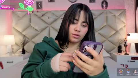 Snapshot of dulce_hiil_ chatting on October 19, 2025, 11:55 am Monday 5-2 am From Tuesday to Friday5-1 am Colombia time online show from October 19, 2025, 11:55 am