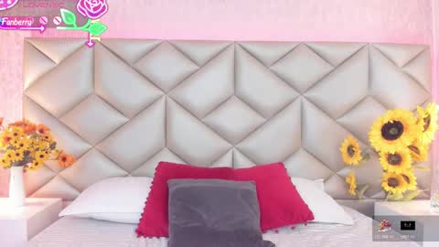 Snapshot of dulce_hiil_ chatting on November 5, 2025, 11:49 pm Monday 5-2 am From Tuesday to Friday5-1 am Colombia time online show from November 5, 2025, 11:49 pm