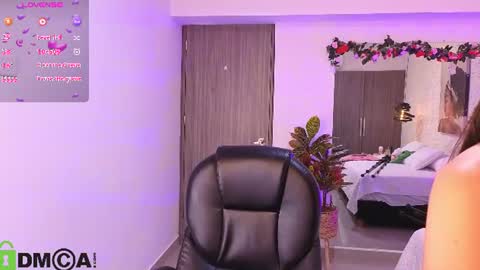 Snapshot of dulce_isabel_ chatting on June 29, 2026, 3:46 am dulce_isabel_ online show from June 29, 2026, 3:46 am