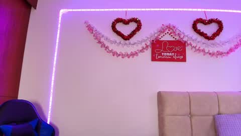Dulce Maria online show from June 27, 2026, 12:22 pm