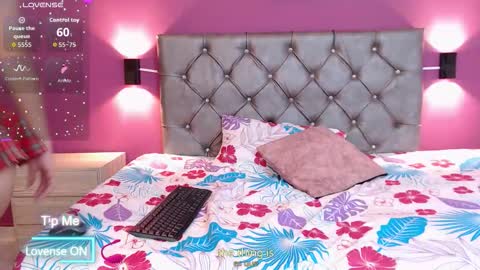 Dulcee Miia  online show from February 6, 2026, 2:31 pm