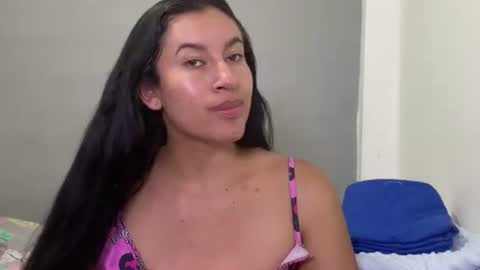 Snapshot of dulceizzy chatting on April 8, 2026, 12:10 am dulceizzy online show from April 8, 2026, 12:10 am