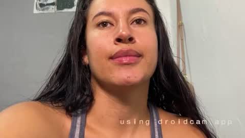 Snapshot of dulceizzy chatting on April 16, 2026, 12:22 am dulceizzy online show from April 16, 2026, 12:22 am