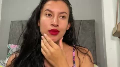 Snapshot of dulceizzy chatting on April 23, 2026, 1:18 am dulceizzy online show from April 23, 2026, 1:18 am