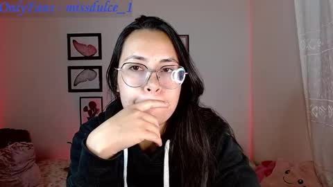 Snapshot of dulcemaria_alvarez22 chatting on November 20, 2025, 5:18 am Dulce online show from November 20, 2025, 5:18 am