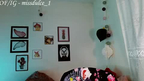 Snapshot of dulcemaria_alvarez22 chatting on February 2, 2026, 12:31 am Dulce online show from February 2, 2026, 12:31 am