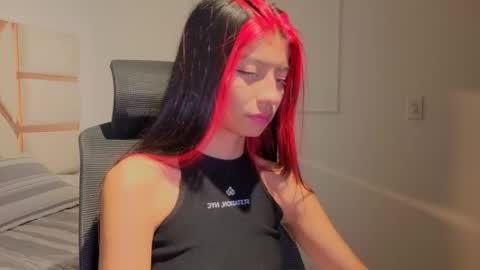 Snapshot of dulcetorresvg chatting on May 23, 2026, 5:12 am Dulce online show from May 23, 2026, 5:12 am