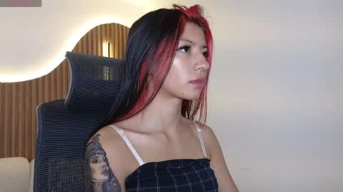 Snapshot of dulcetorresvg chatting on June 5, 2026, 4:52 am Dulce online show from June 5, 2026, 4:52 am
