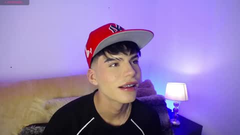 Dulcey online show from September 24, 2025, 4:05 am