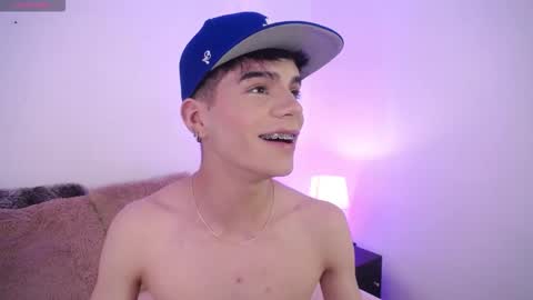 Dulcey online show from November 15, 2025, 11:54 pm