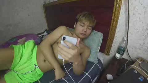 dumeila online show from December 22, 2025, 4:15 pm