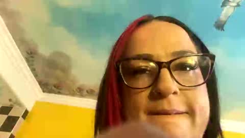 dumpster4u online show from April 12, 2026, 1:21 am