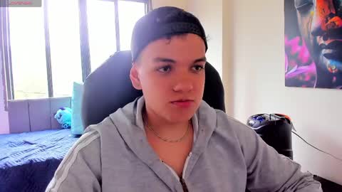 Snapshot of dunkan_kravitz chatting on May 3, 2026, 5:08 pm Dunkan Kravitz online show from May 3, 2026, 5:08 pm