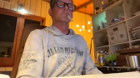 Snapshot of durakbrina chatting on January 3, 2025, 5:17 am Durakbrina online show from January 3, 2025, 5:17 am