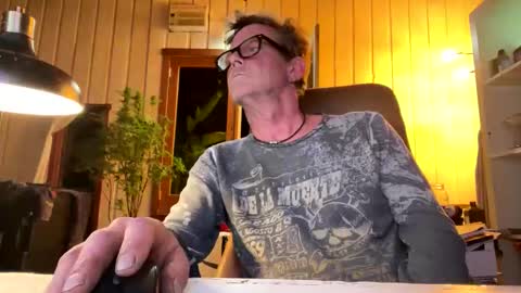 Snapshot of durakbrina chatting on September 16, 2025, 2:01 am Durakbrina online show from September 16, 2025, 2:01 am