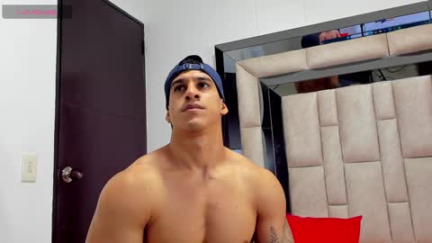 duran_dhikol1 online show from March 2, 2025, 2:51 am