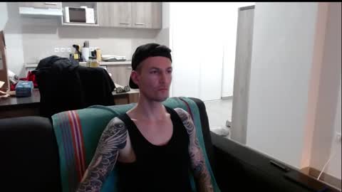 durexdublex online show from January 17, 2025, 6:33 pm