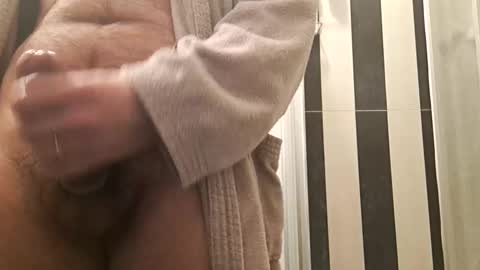 Duro per te.... Hard for U online show from February 26, 2025, 5:09 am