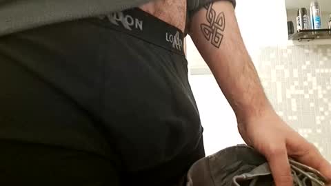 Duro per te.... Hard for U online show from March 11, 2026, 5:35 am