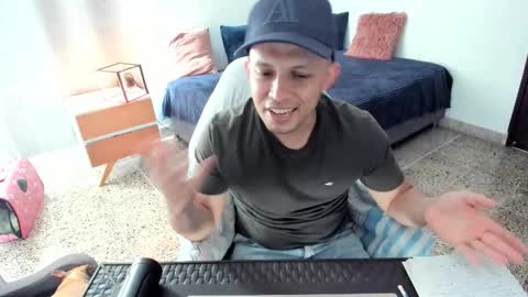 Snapshot of durojall chatting on March 16, 2026, 8:35 pm Hander online show from March 16, 2026, 8:35 pm