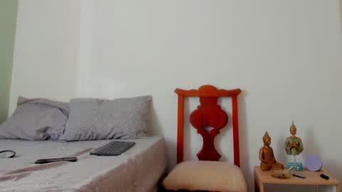 DUSAN  GREY online show from September 26, 2025, 7:51 pm