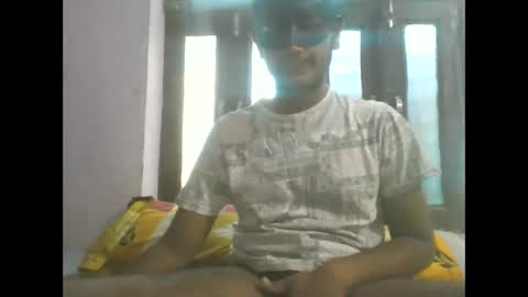 dusky_aarav online show from May 6, 2026, 7:46 am