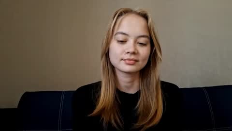 Alisa online show from September 13, 2025, 11:10 am
