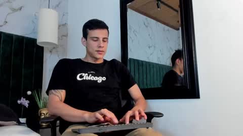 Dustin Sonne online show from February 18, 2025, 9:32 am