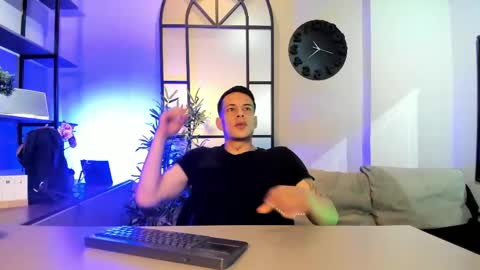 Dustin Sonne online show from April 21, 2026, 3:35 am