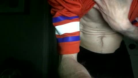 Dustinthesweettalker online show from October 19, 2025, 4:57 am