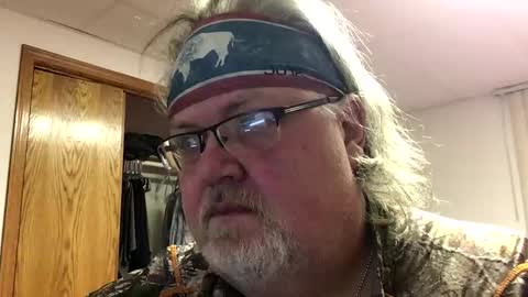 Dusty online show from December 18, 2024, 3:33 pm