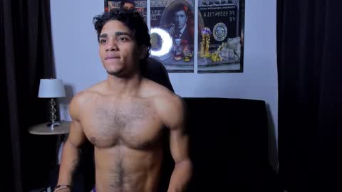 DUSTYN MICHELLE online show from March 2, 2026, 5:08 am