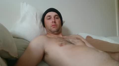 Snapshot of dustyroy09 chatting on April 23, 2026, 10:45 pm dustyroy09 online show from April 23, 2026, 10:45 pm