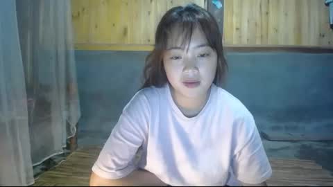 Snapshot of dusy_show chatting on April 2, 2026, 3:37 am dusy_show online show from April 2, 2026, 3:37 am