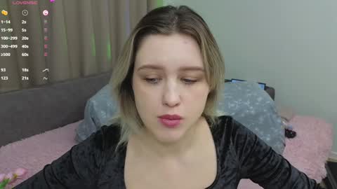 Dusya online show from January 4, 2025, 12:05 pm