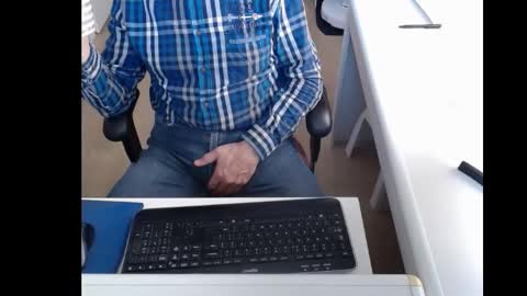 dutchpornking2 online show from February 23, 2025, 12:59 pm