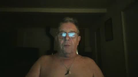 Snapshot of dutchsmooth chatting on December 13, 2024, 6:31 am dutchsmooth online show from December 13, 2024, 6:31 am